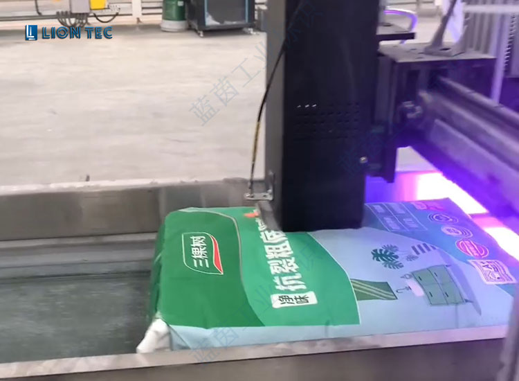 編織袋UV噴碼機(jī)-讓標(biāo)識(shí)更持久可靠